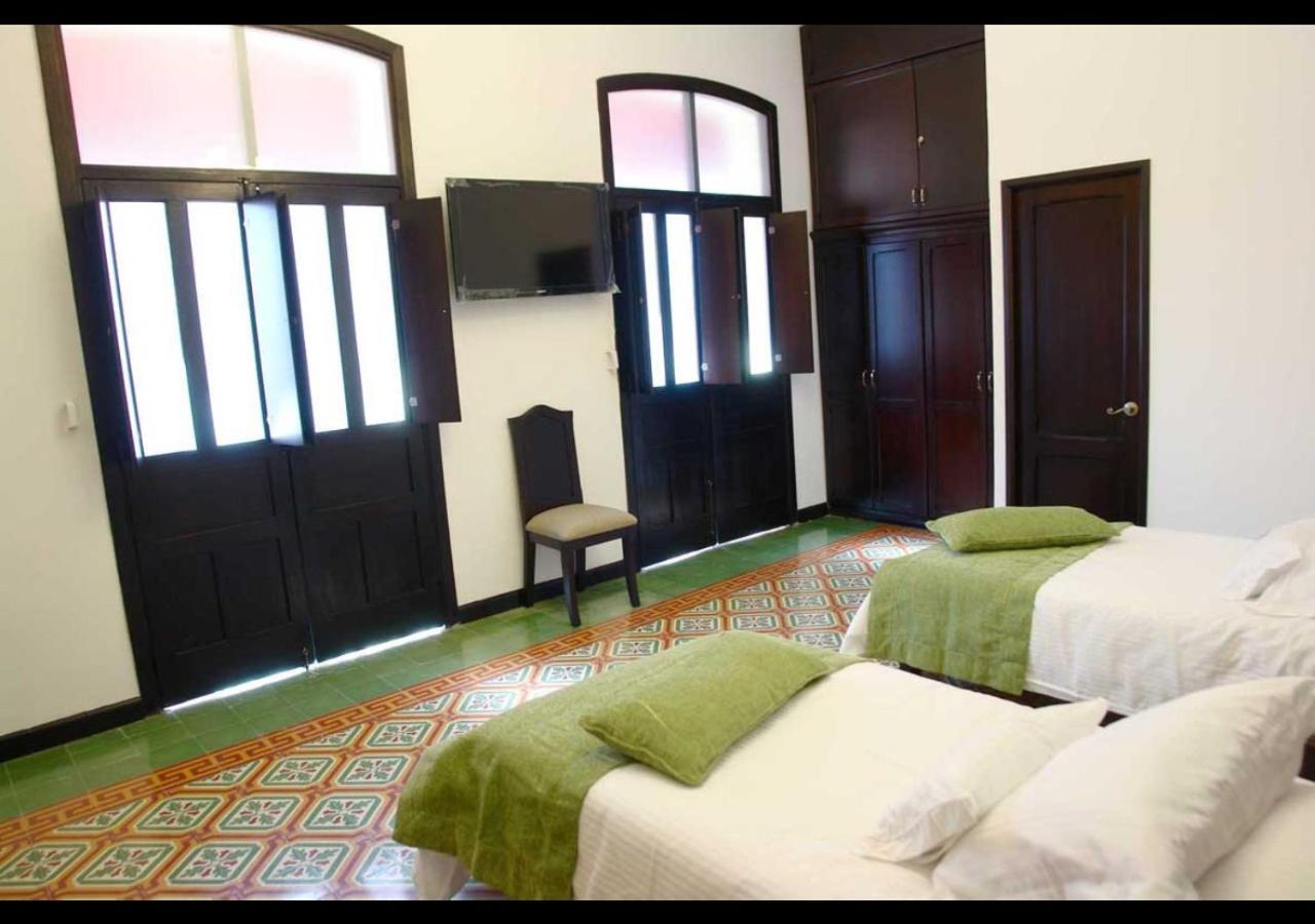 Casa Escobar Buga Hotel Eksteriør billede